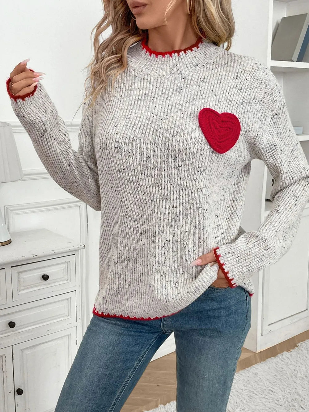 Pull Amour Cœur à Col Rond et Détail 3D 💖
