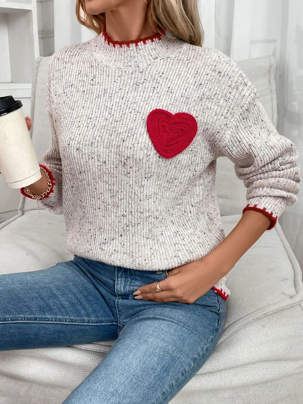 Pull Amour Cœur à Col Rond et Détail 3D 💖