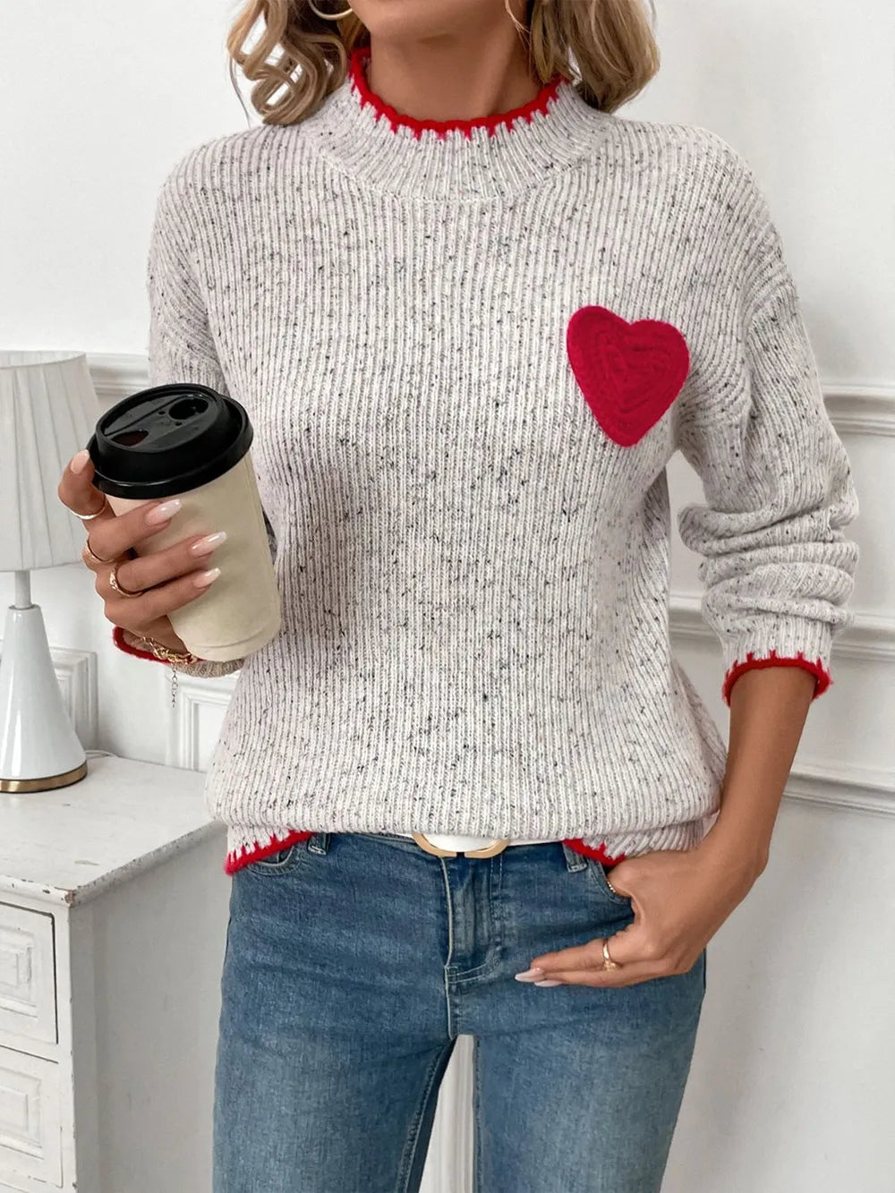 Pull Amour Cœur à Col Rond et Détail 3D 💖
