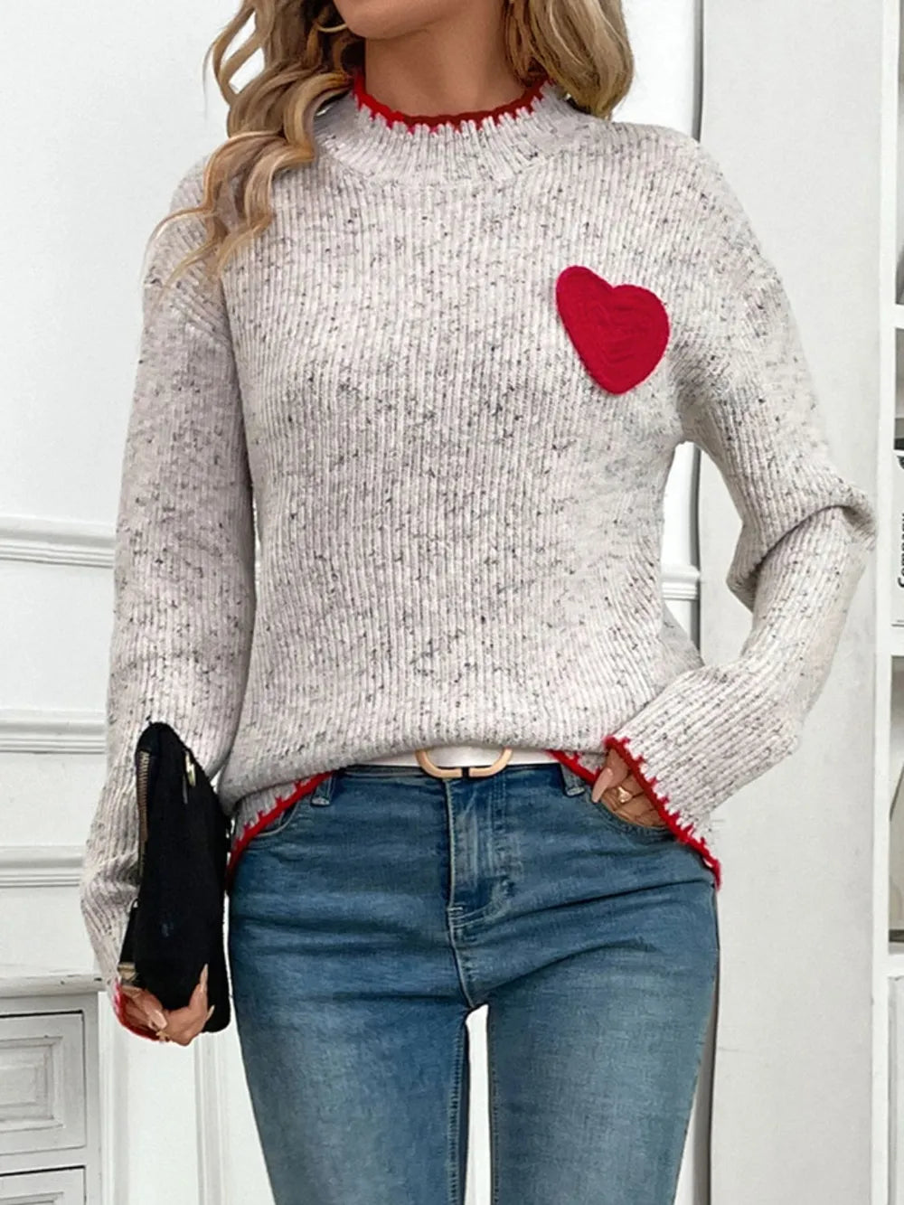 Pull Amour Cœur à Col Rond et Détail 3D 💖