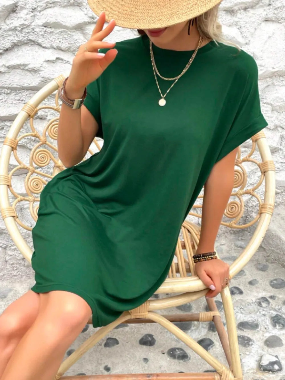 Robe à col et manches courtes avec poches