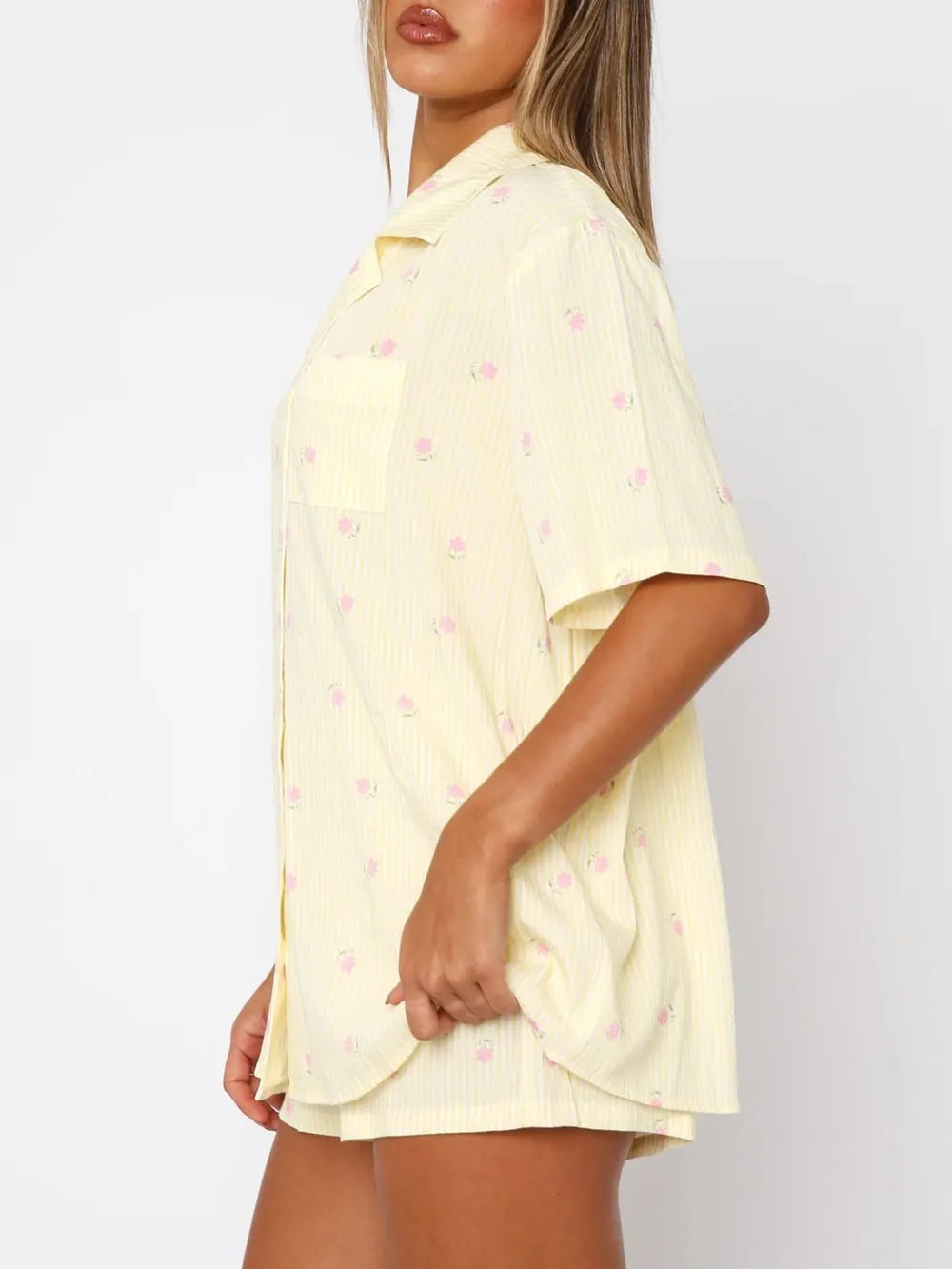 Ensemble Élégant à Boutons et Nœud