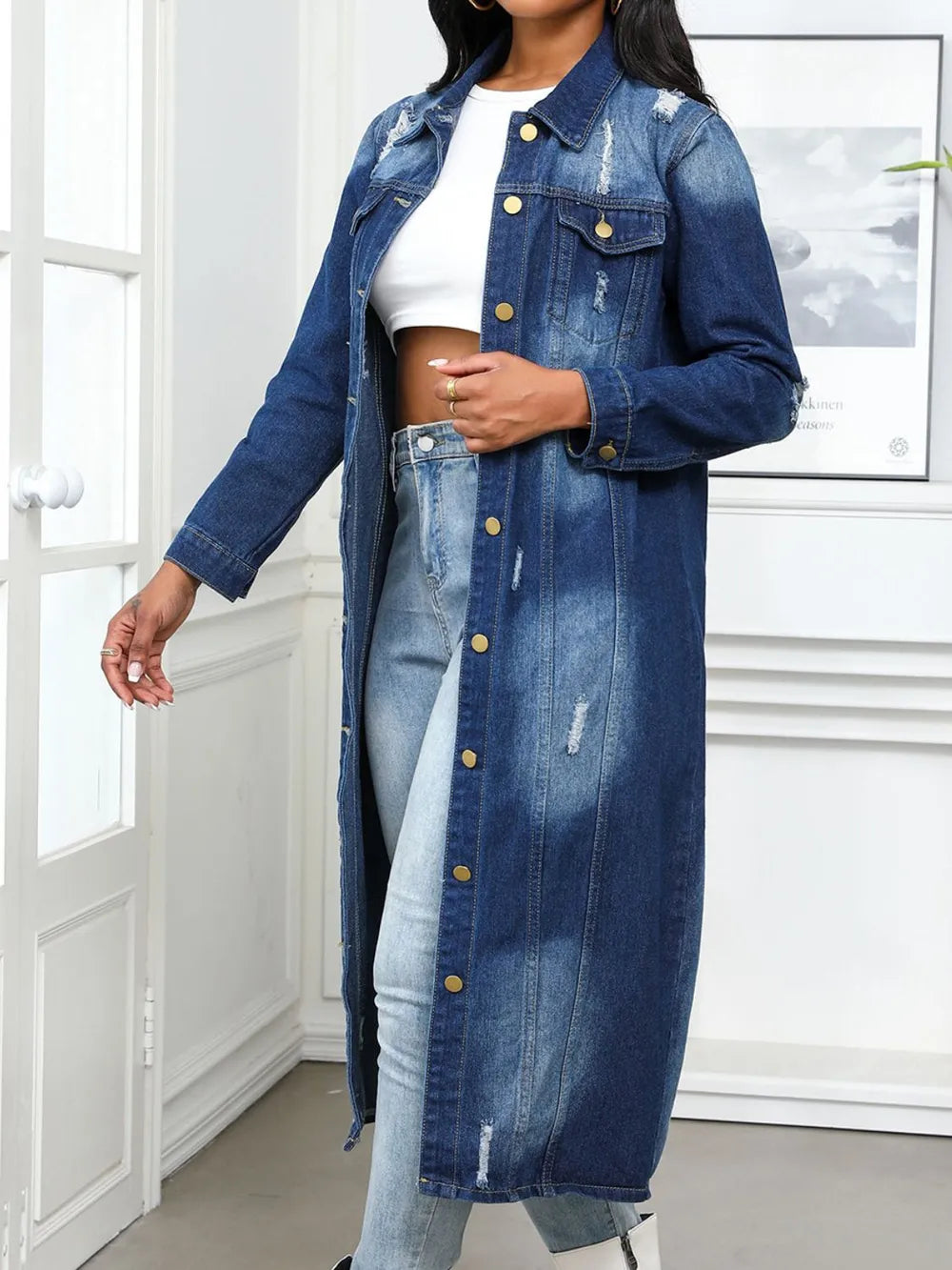 Denim top with collar, buttons and ripped effect 