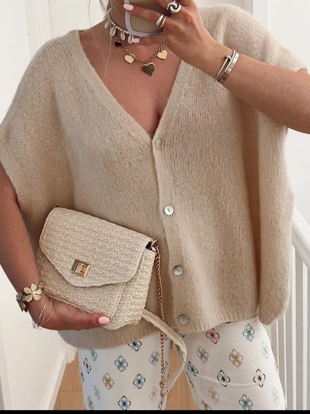 Cardigan Boutonné à Col V à Manches Courtes
