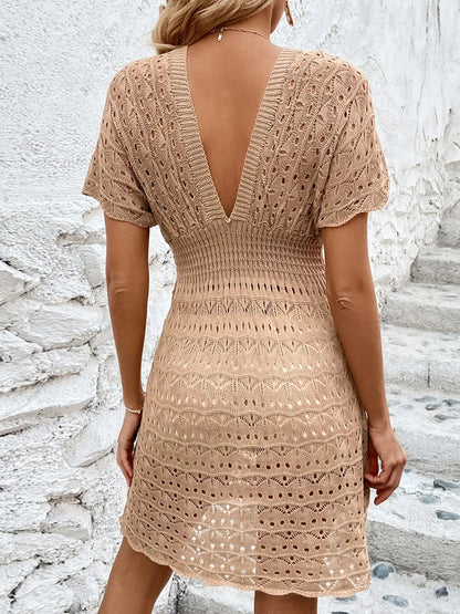 Robe de Plage Ajourée à Manches Courtes