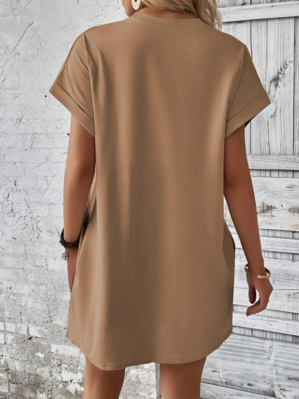 Robe élégant avec poches